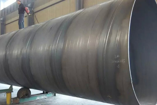 大口徑Q235B<a href=http://www.www.hzydby.cn target=_blank class=infotextkey>螺旋焊接鋼管</a>