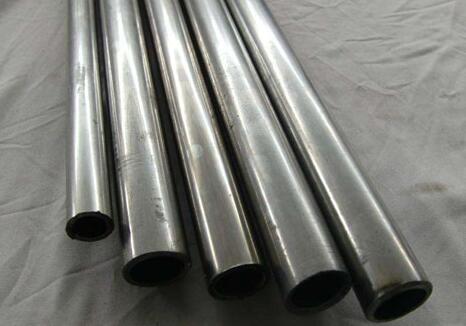 精密高頻<a href=http://www.www.hzydby.cn target=_blank class=infotextkey>直縫焊接鋼管</a>.jpg