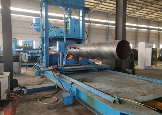 螺旋<a href=http://www.www.hzydby.cn target=_blank class=infotextkey>焊接鋼管</a>水淬火設備的設計及應用